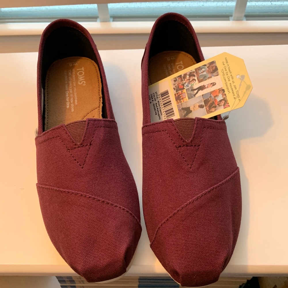 TOMS Classic Slip-Ons, Burgundy